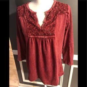 Lucky shirt with detailed front